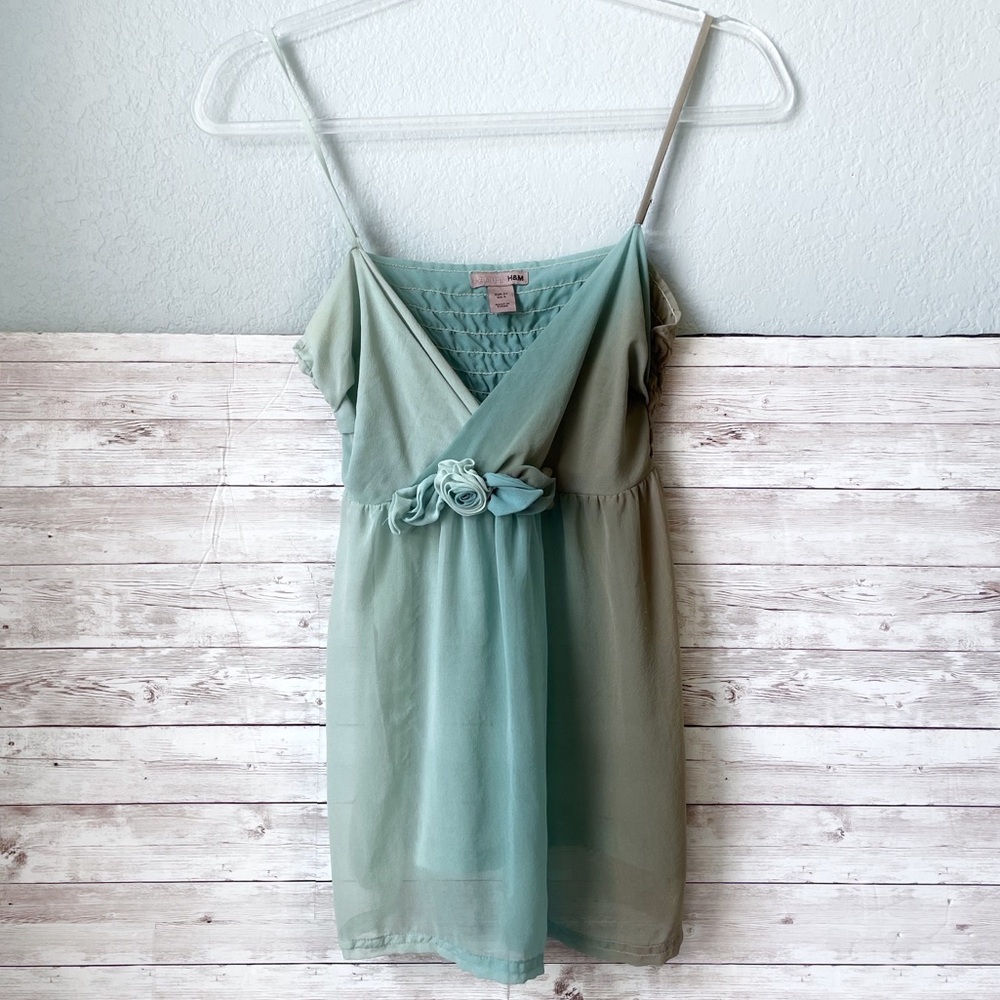 H&M | Vintage Y2K Silk Blue Top Size 4